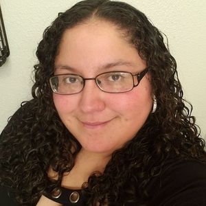 Meet your Posher, Adriana